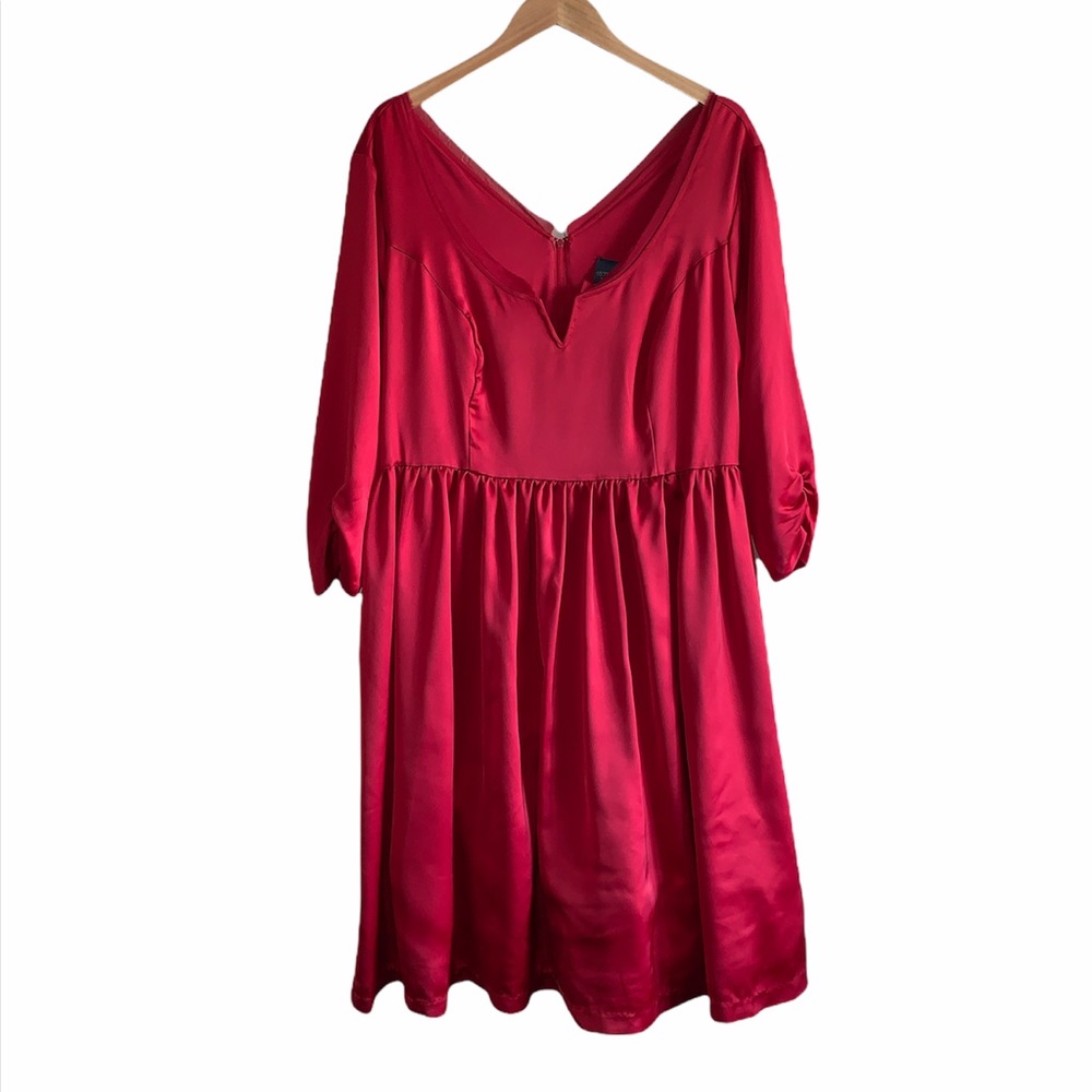 Outlander Series x Torrid red satin fit & flat dress size 14 holiday Halloween